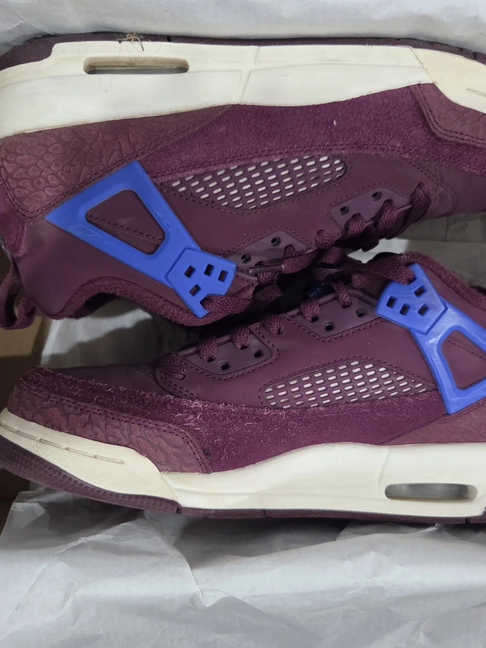 Jordan Kids Burgundy and Blue Low-Top Sneakers